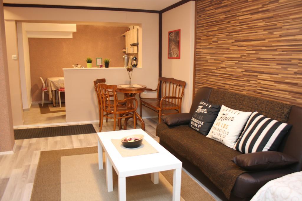 Lukanov Apartments & Guest Rooms Ohrid Exterior foto